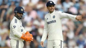 Gill's Captaincy Lacks Kohli, Sharma's Aura: Hussain Highlights India's Leadership Vacuum & All-Rounder Woes