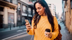 What Your Phone Grip Says About You: A Personality Test for the Digital Age