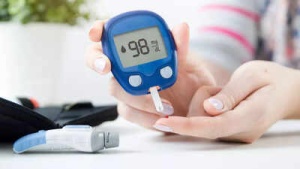 Blood Sugar Monitoring Without Diabetes: Is It Necessary or Harmful? Experts Weigh In